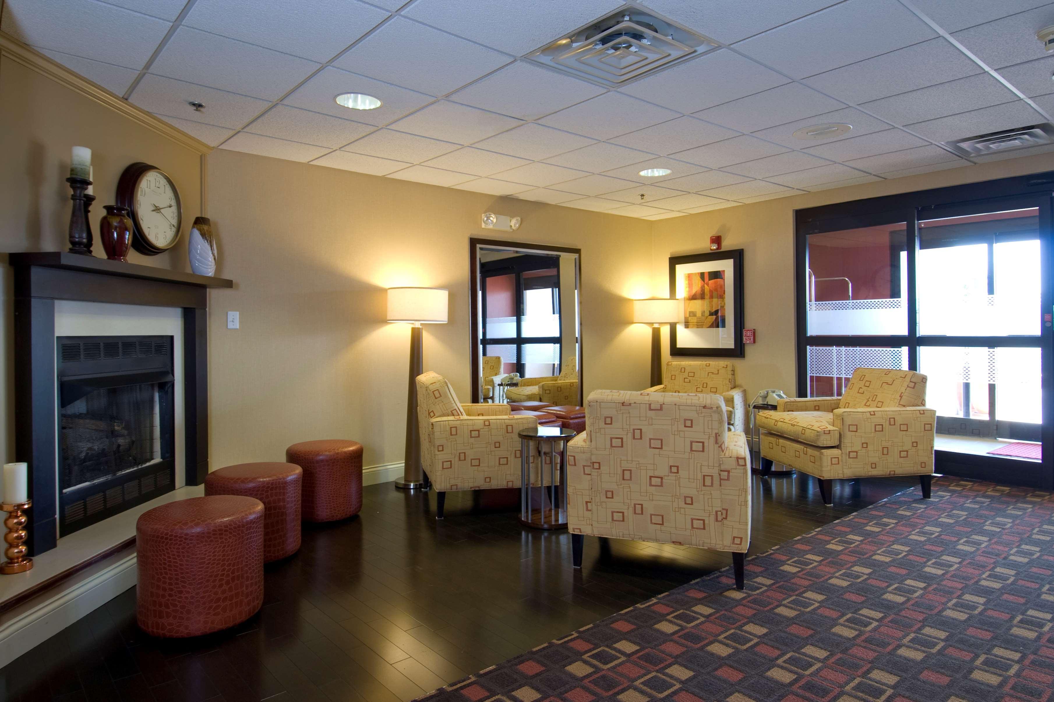 Hampton Inn Corydon Beltér fotó