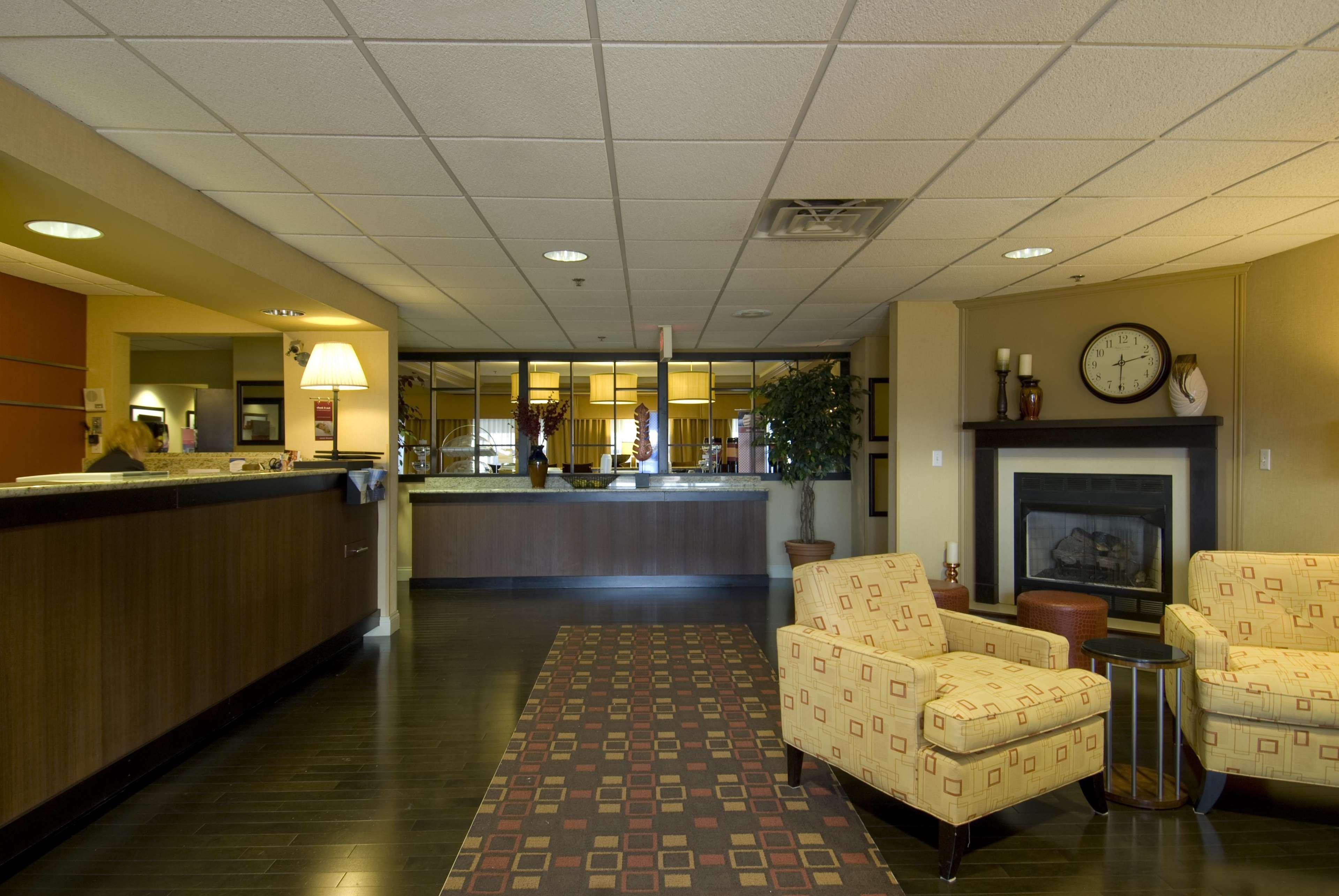 Hampton Inn Corydon Beltér fotó