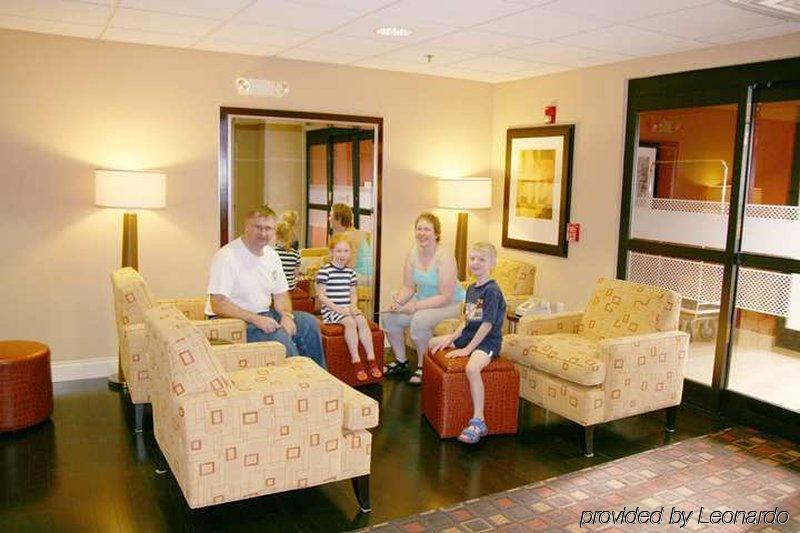 Hampton Inn Corydon Beltér fotó