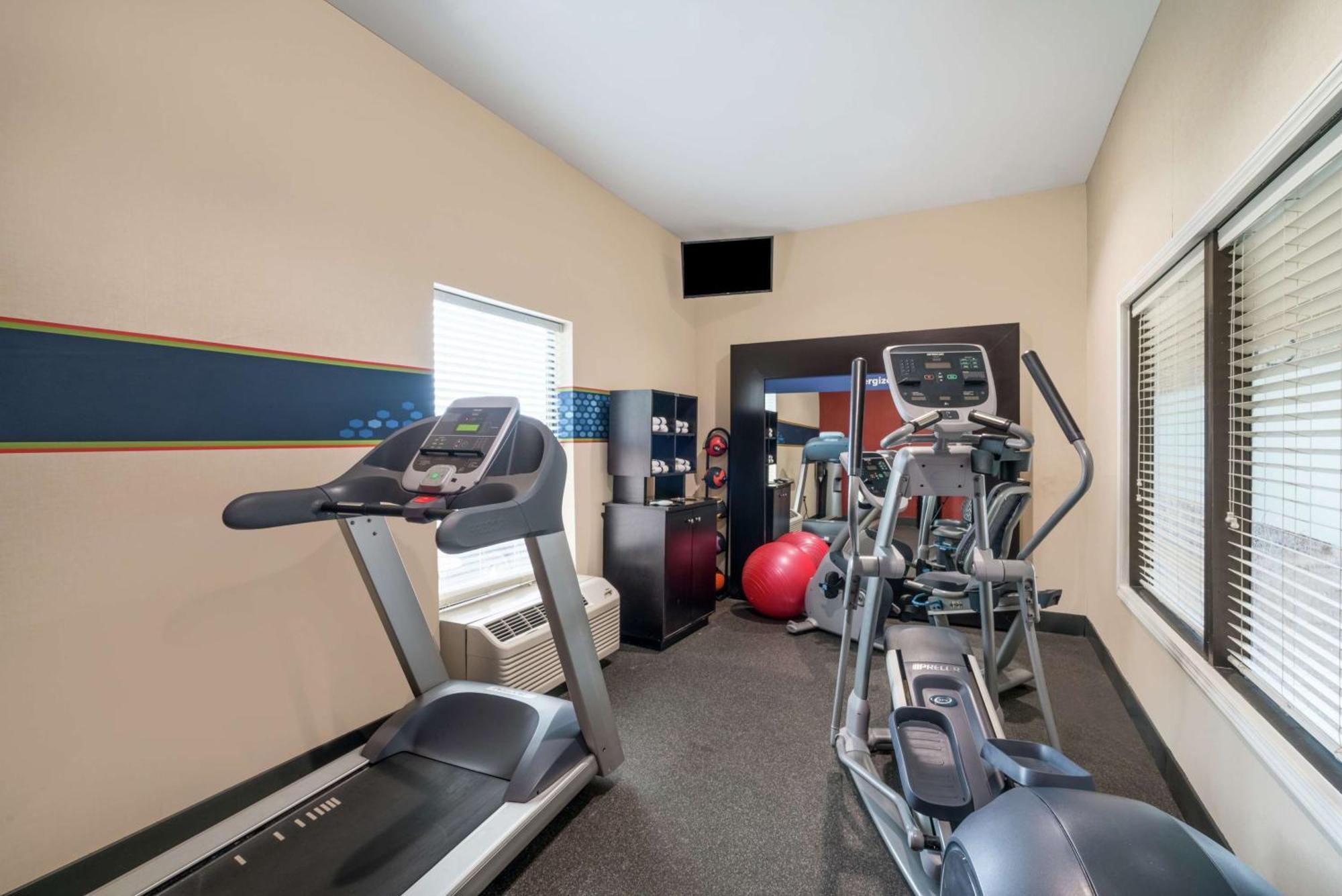 Hampton Inn Corydon Kültér fotó